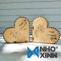Hộp quà tặng bằng gỗ hình trái tim